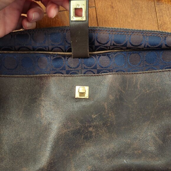 Salvatore Ferragamo Gancini shoulder bag - Picture 3 of 14